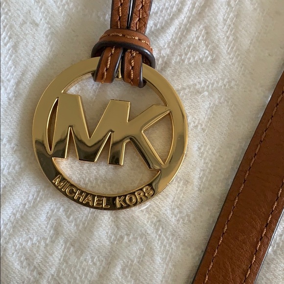 Michael Kors Bag - Picture 2 of 11